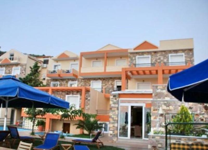 Hotel Vicky II Plomari Екстериор снимка