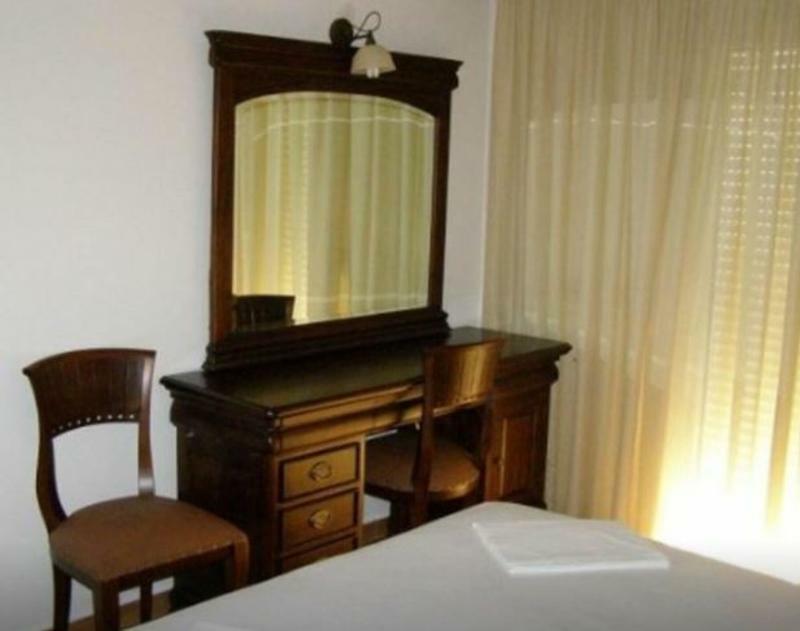 Hotel Vicky II Plomari Екстериор снимка